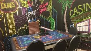 Layar Speed Baccarat pahing toto menampilkan kartu yang dibagikan dan hasil putaran dengan statistik riwayat